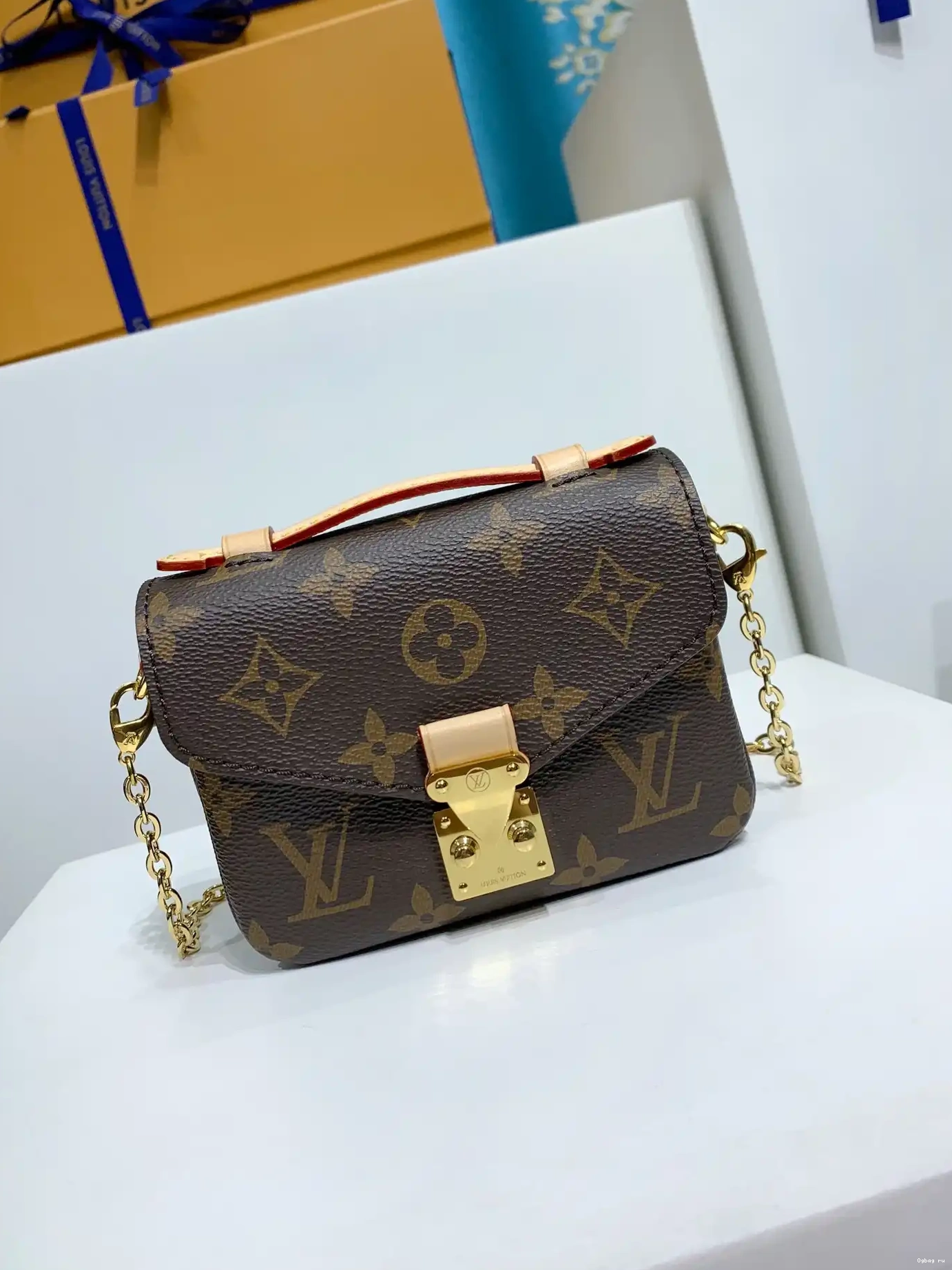 MICRO Vuitton Louis METIS 0707